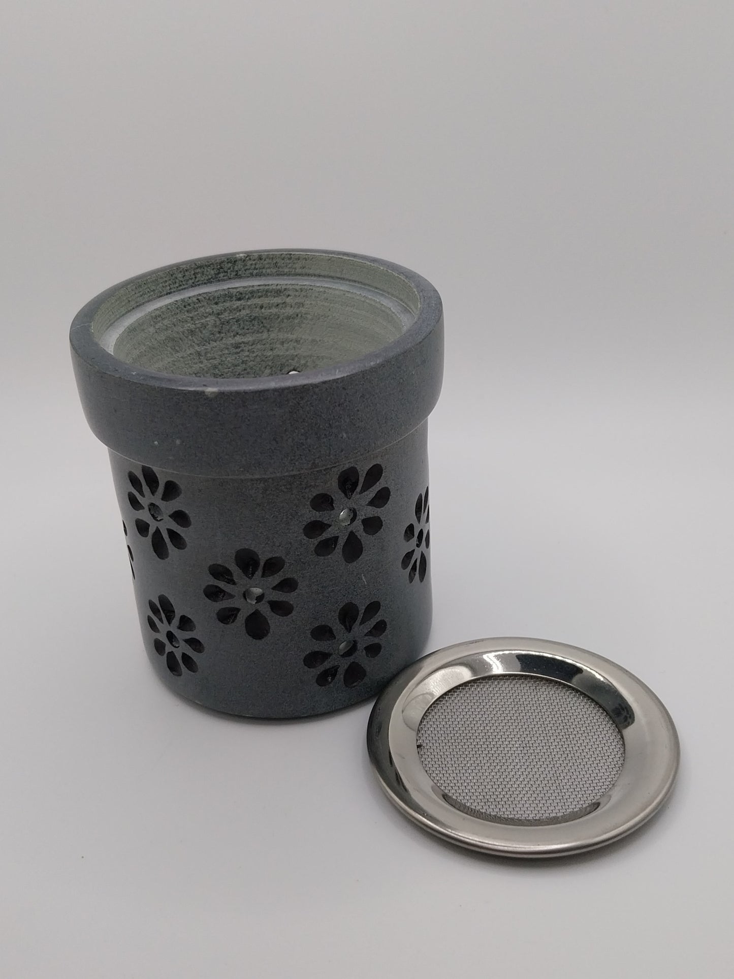 Räuchersiebgefäß "Kleines Blümchen"