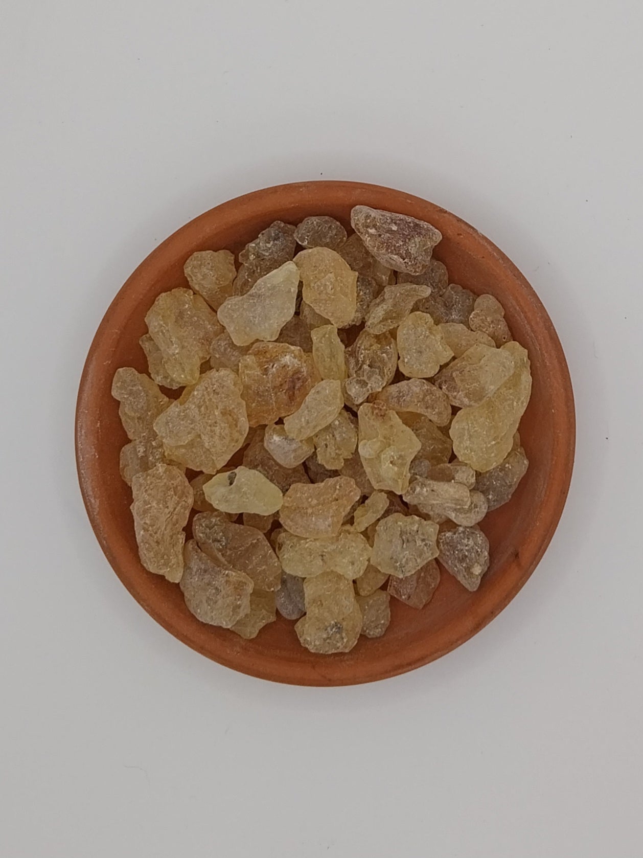 Copal in einer Tonschale