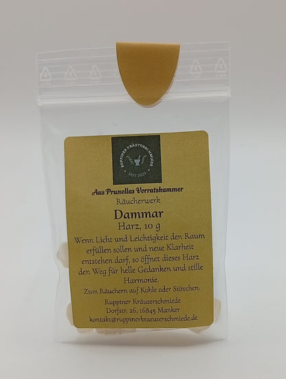 Kleine verschließbare Tüte Dammar.
