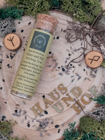 Räuchermischung Haus & Hof mit Schutzsymbolen als Deko