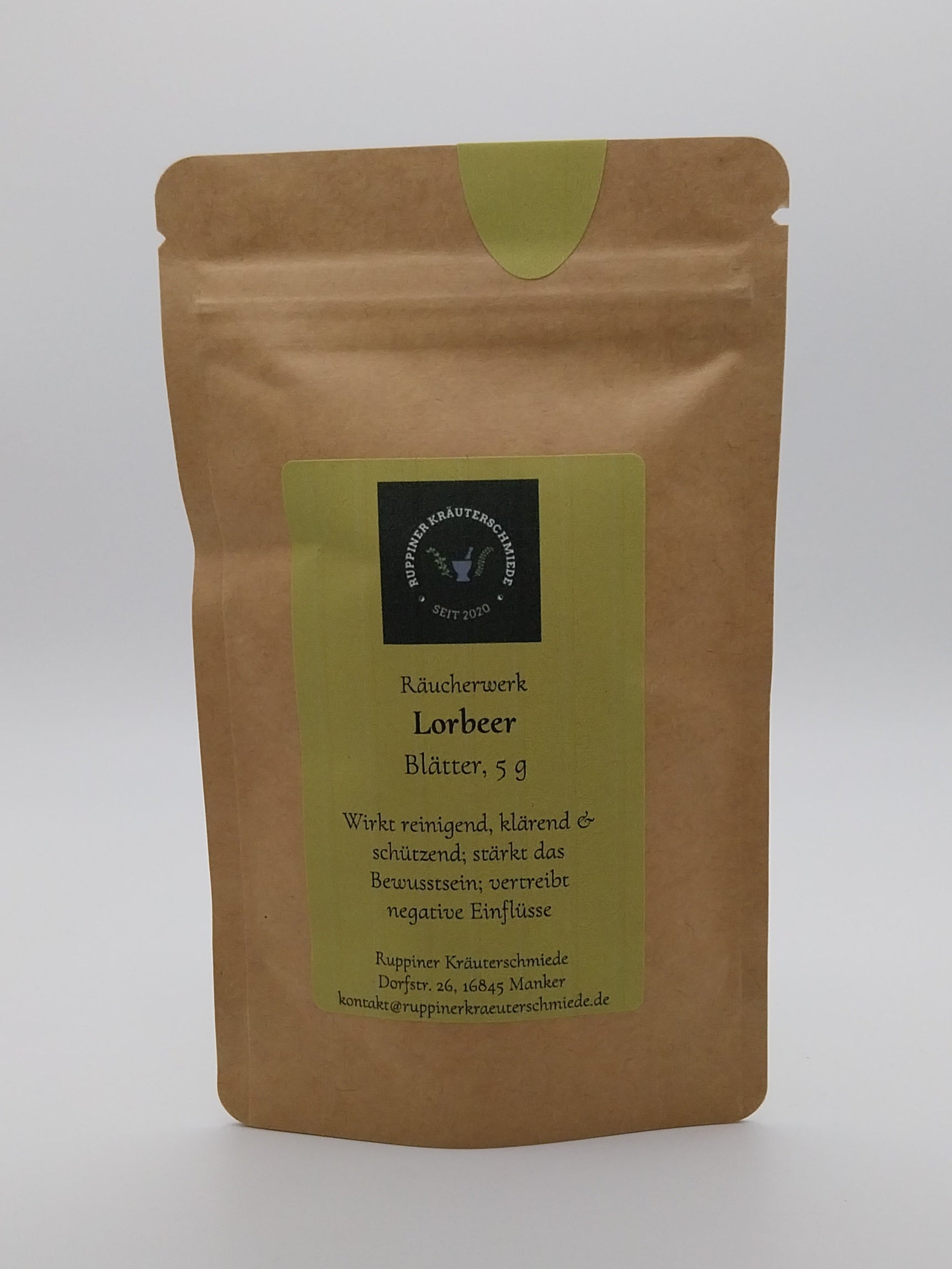 Lorbeerblätter in einer Tüte