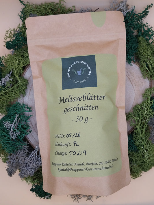 Melisse in der Tüte mit Deko