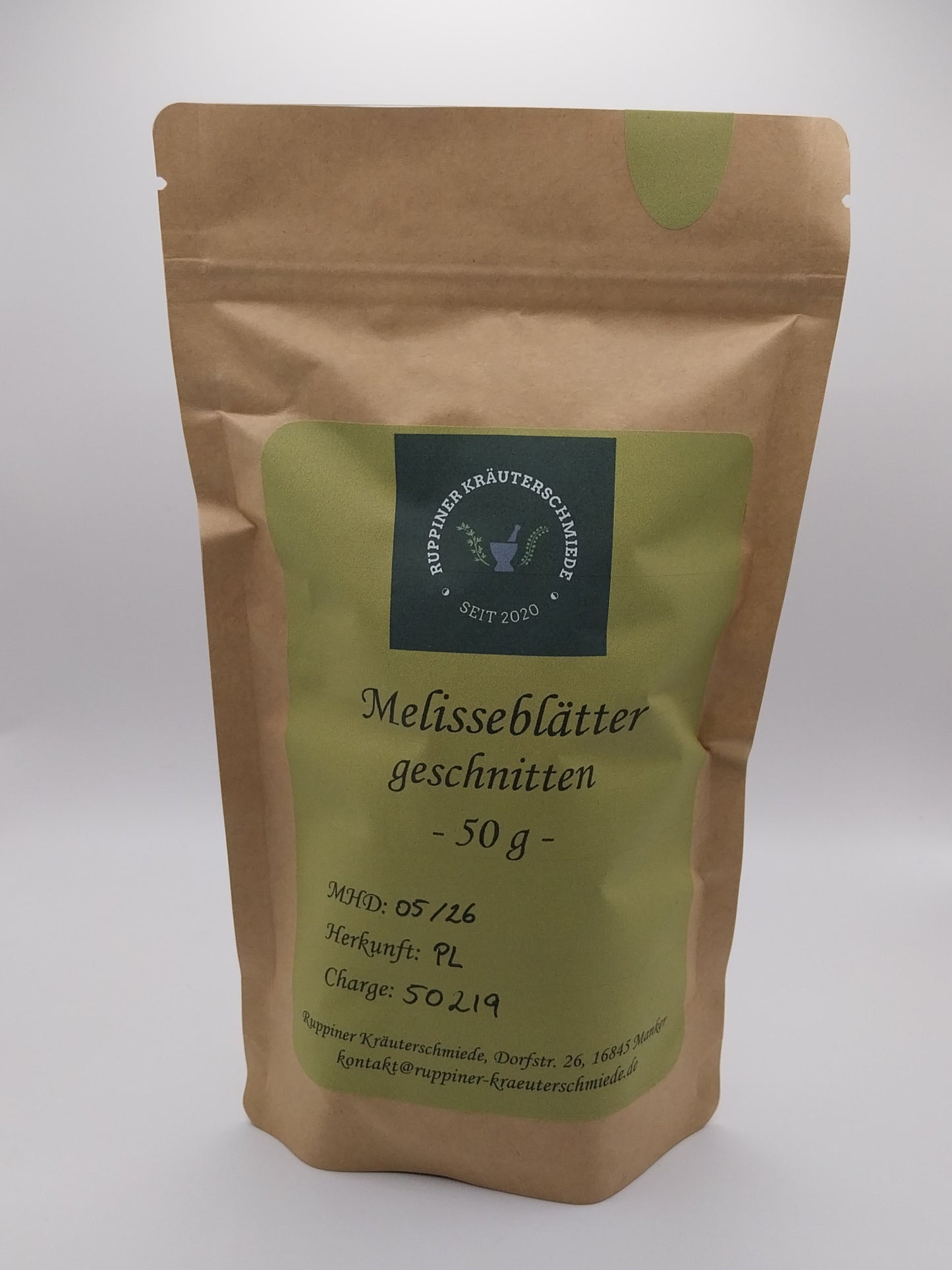 Melisse in der Tüte